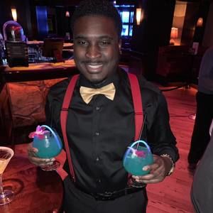 Meet your Posher, Adam